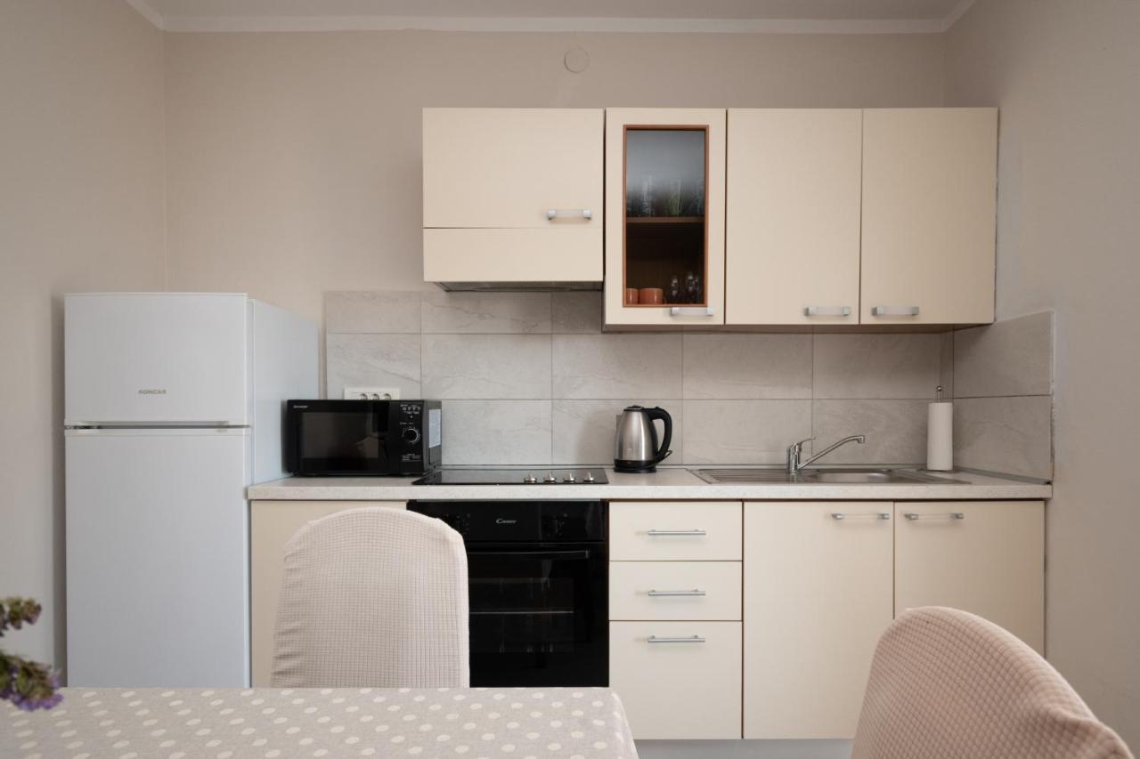 Apartment Povljana 6298B Ngoại thất bức ảnh