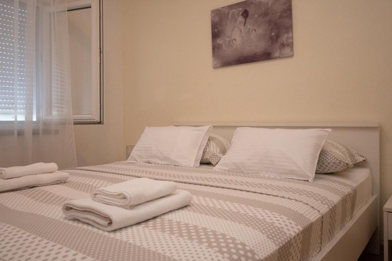 Apartment Povljana 6298B Ngoại thất bức ảnh